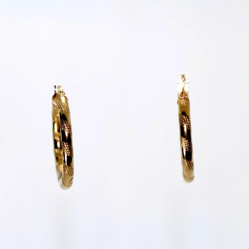 9ct Yellow Gold Patterned Hoop Earrings LJ8061