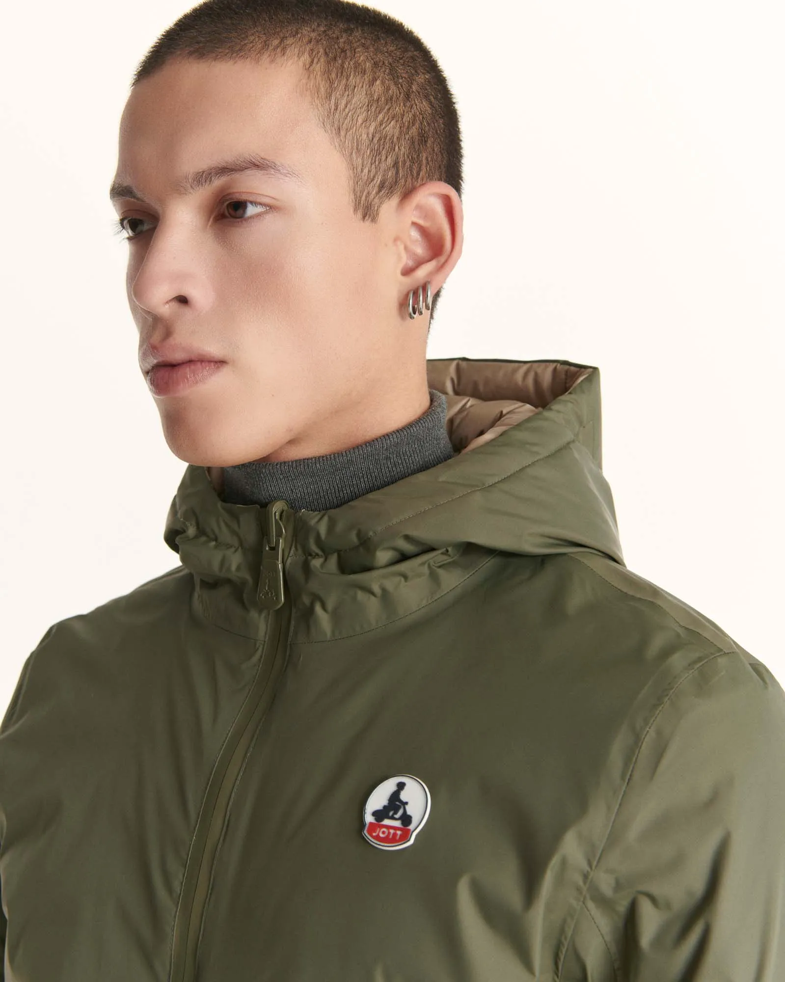 Army/Beige Reversible hooded puffer jacket Bergen