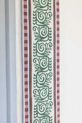 Green & Pink Patterned Border Wallpaper