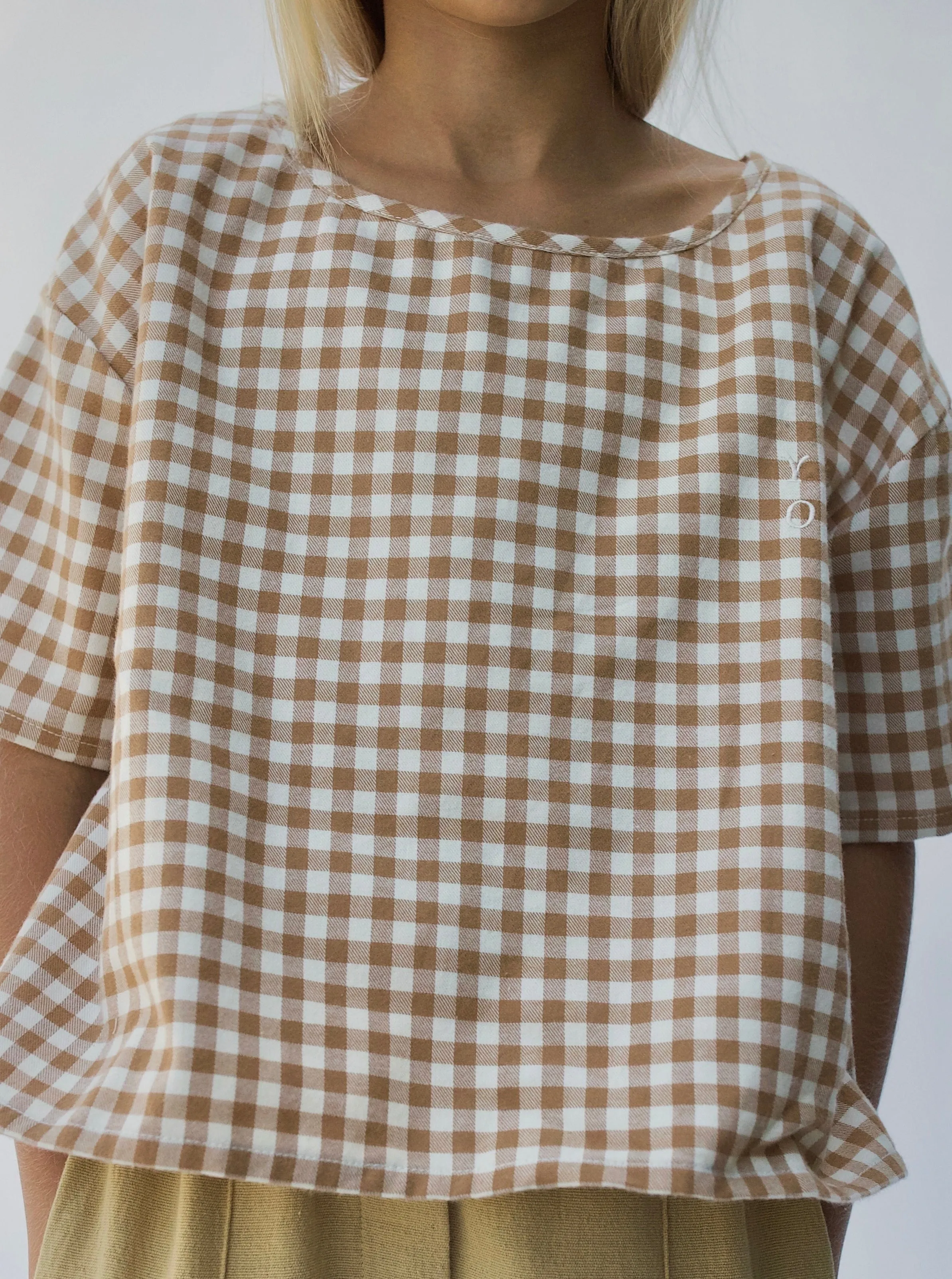 JORDON TEE | CAROB PLAID