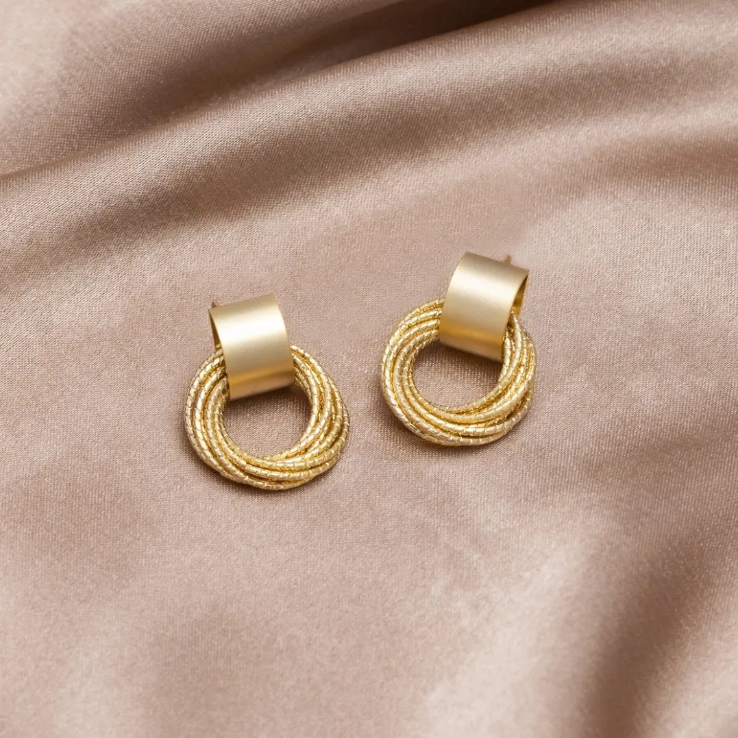 Luxury Gold Hoop Earrings