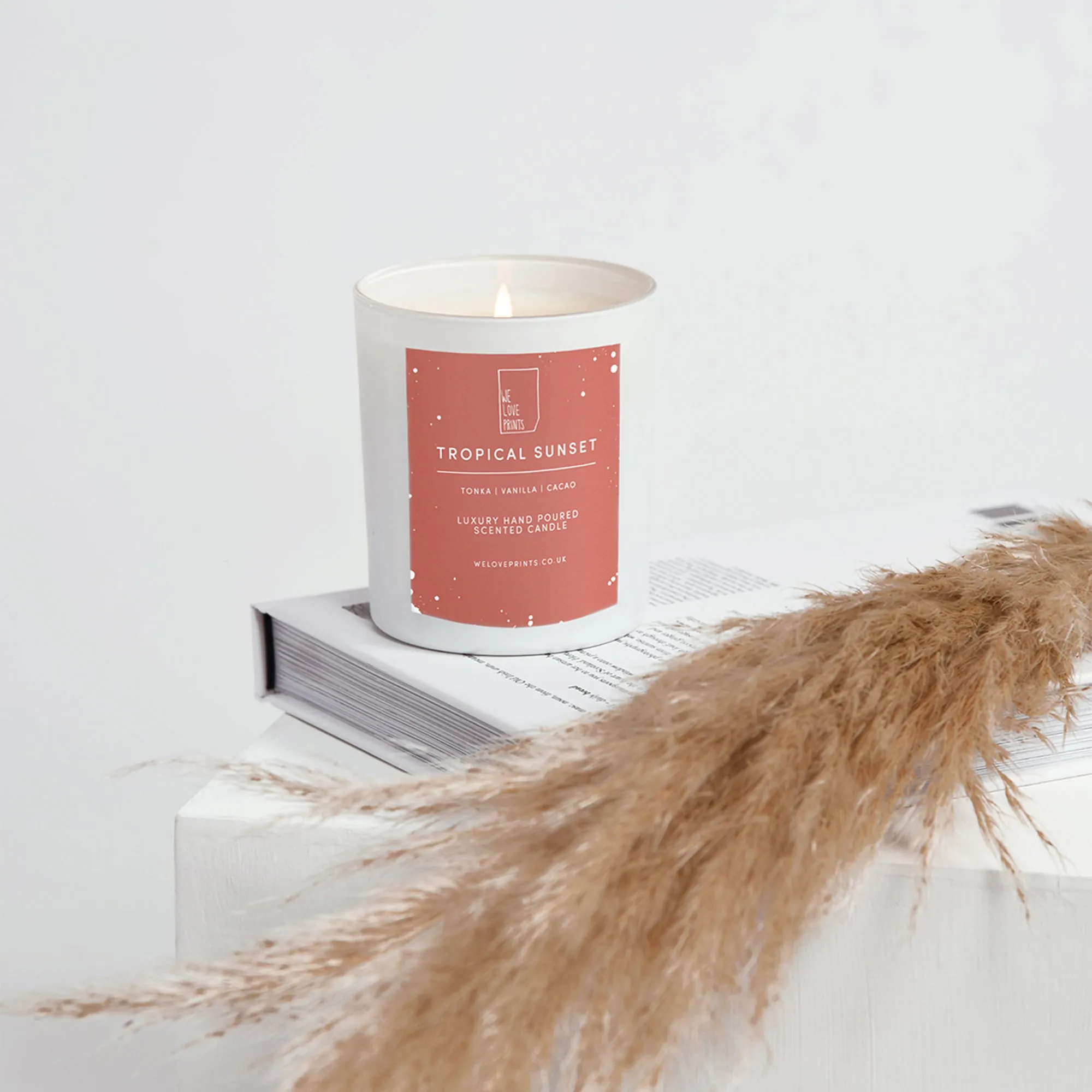 Luxury Hand-Poured Candle 'Tropical Sunset'