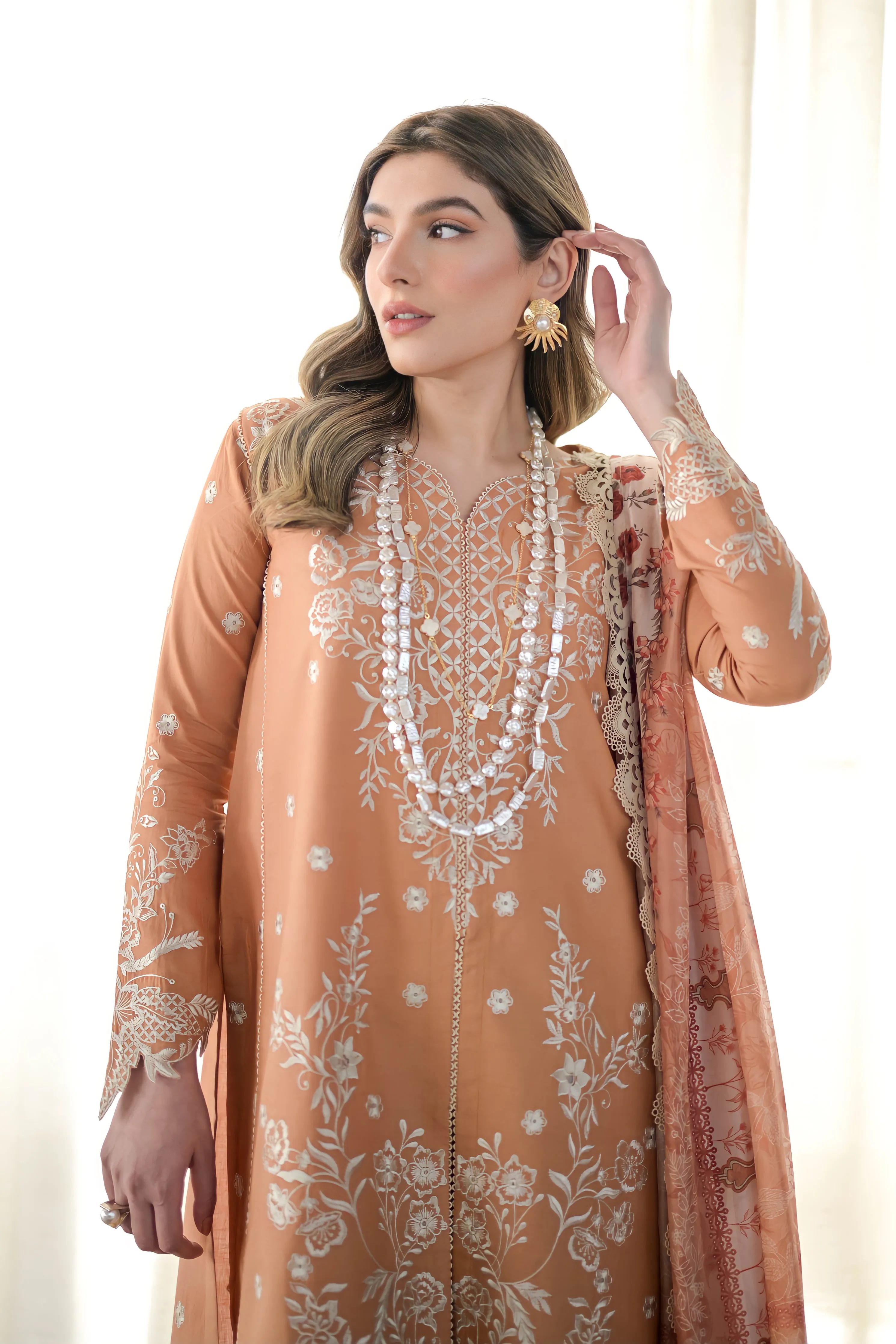 Peach Sand Luxury Lawn Embroidered Set - NEL-24614