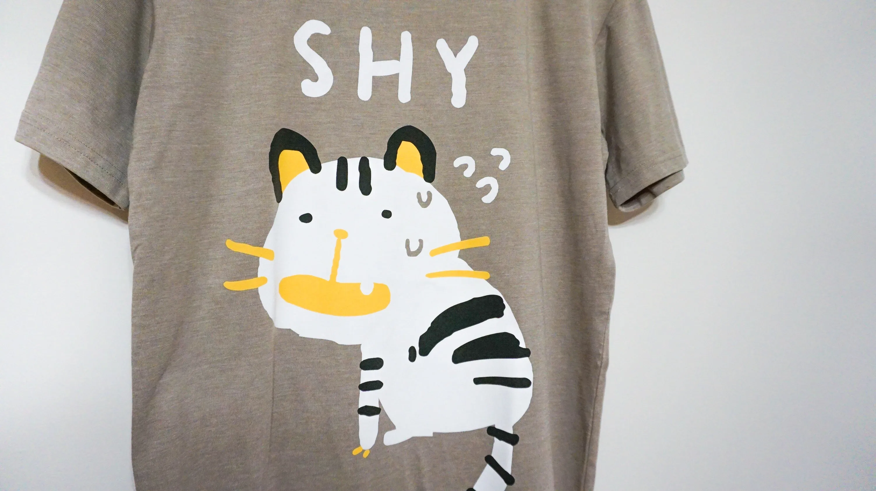 SHY TIGER shirt